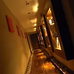 Westgrove Hotell 4*