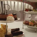 Отель Westgrove 4*