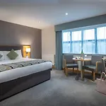Westgrove 4*