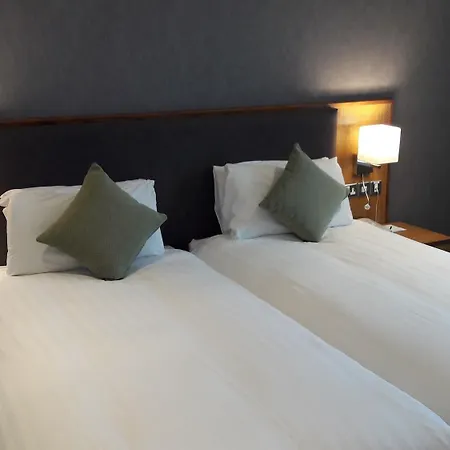 Westgrove Hotel