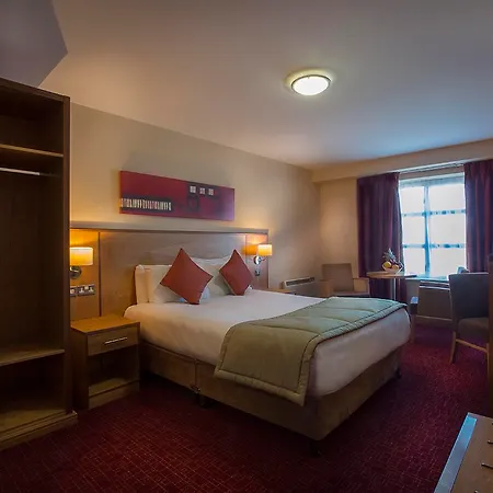 Westgrove Hotel 4*