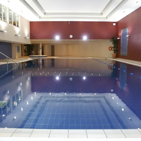 Westgrove 4*