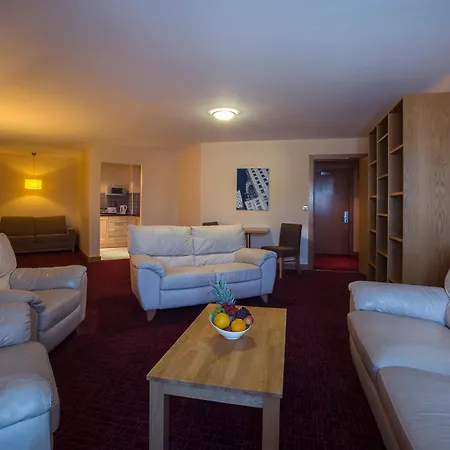 Westgrove 4*