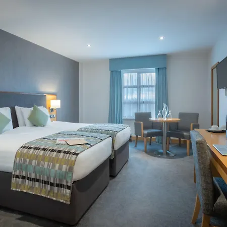Westgrove 4*