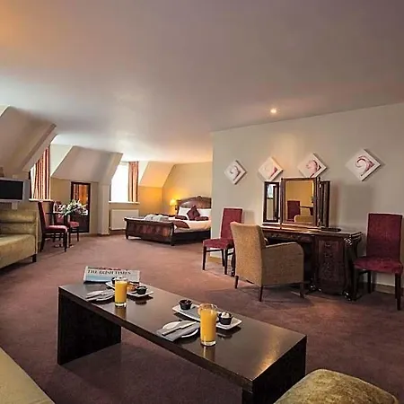 Westgrove Hotel 4*