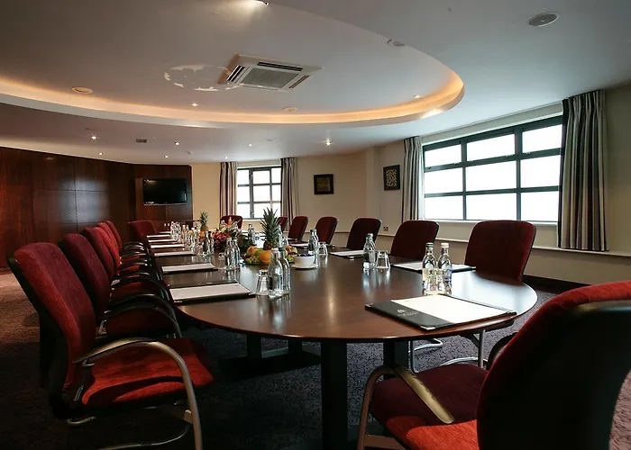 Отель Westgrove