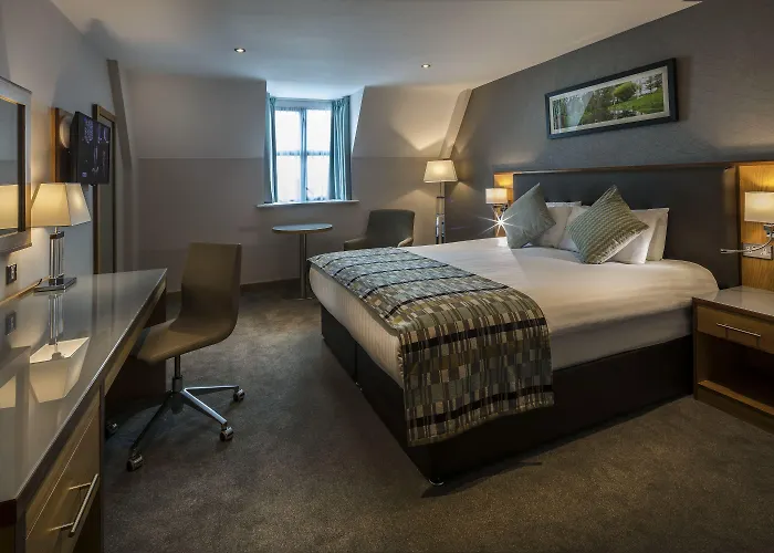 Отель Westgrove 4*