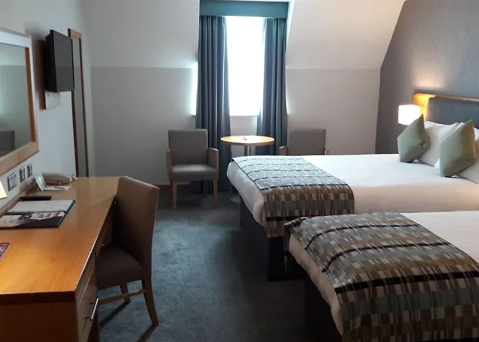 Отель Westgrove 4*